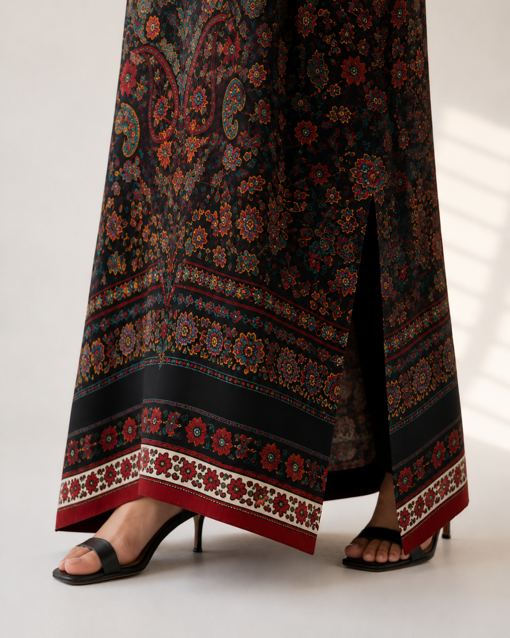 Zari [Kaftan]